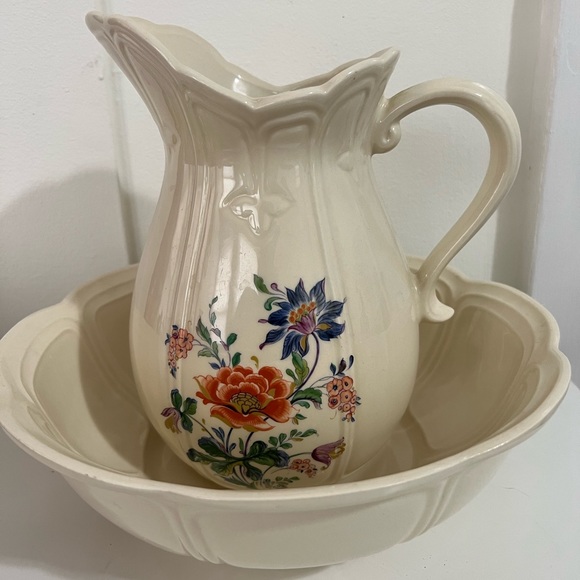 McCoy - Picture 3 of 5